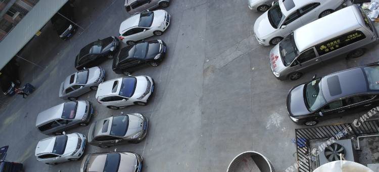 7天连锁酒店(广州番禺大马戏万博地铁口店)图片