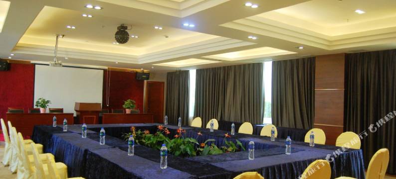 逸云大酒店(广州白云国际机场店人和地铁站店)图片