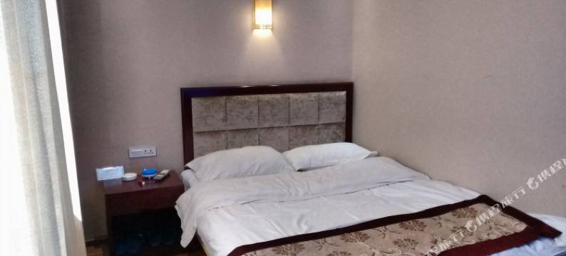 昭通君悦快捷酒店(昭阳区一中店)图片