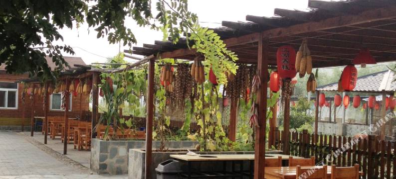 密云黑龙潭水岸观光园农家院图片