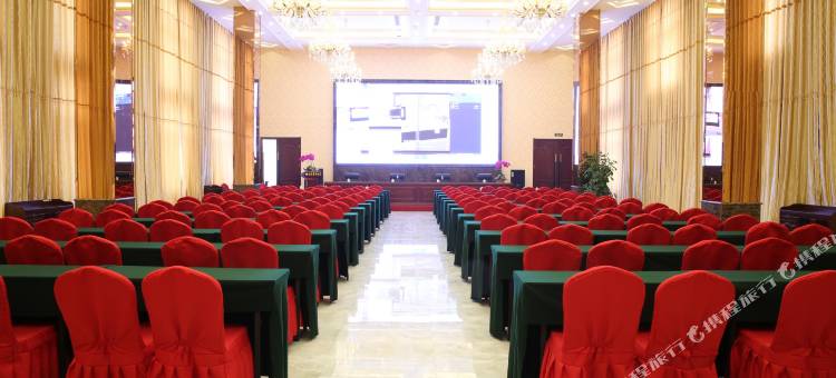 艺龙瑞云酒店(济南商河富民路店)图片