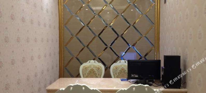 垫江爱丽莎假日酒店图片