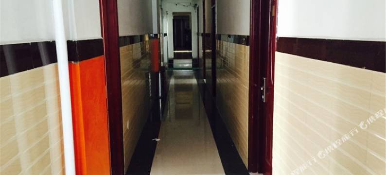 南宫朋来春宾馆.图片