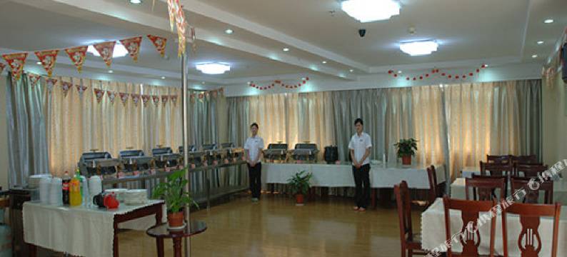 映泉商务酒店(东风公司店)图片