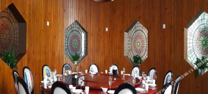 涞源漫臣酒店图片