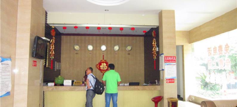 吴姐青年旅社(赣州火车站店)图片