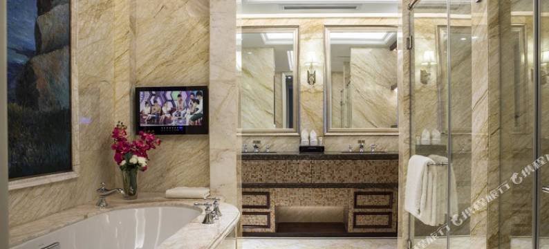 成都金韵酒店(欢乐谷金府地铁站店)图片