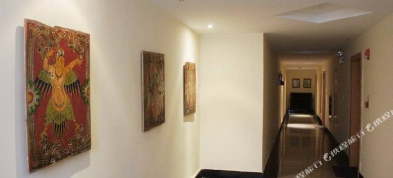 拉萨吉曲饭店(大昭寺八廓街店)图片