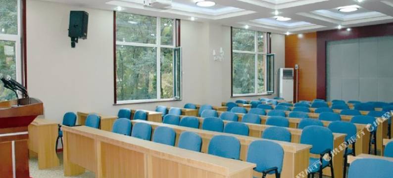 青岛逸海庭院度假酒店(崂山风景区店)图片