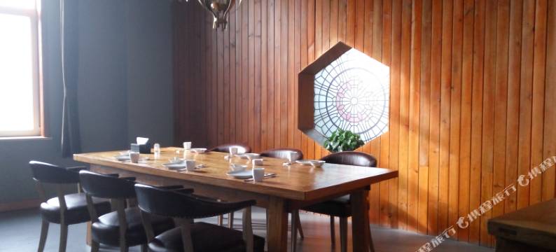 涞源漫臣酒店图片