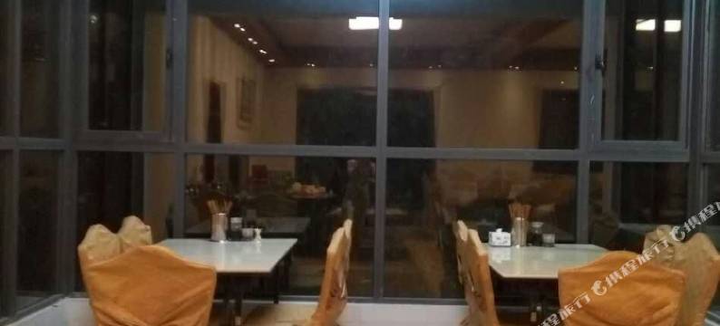 新密尖山清秀农家图片