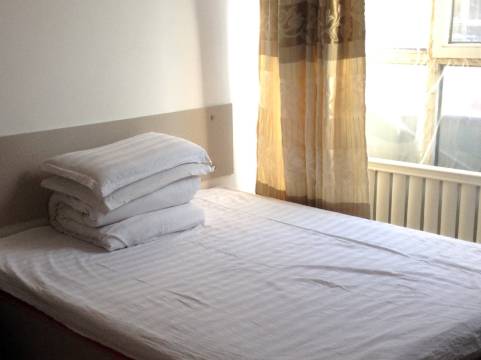 榆树龙晟时尚旅馆