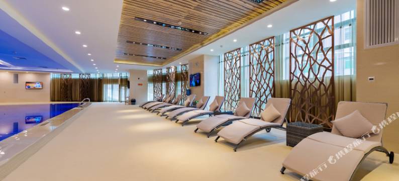 贵阳圣丰酒店(河滨公园甲秀楼店)图片