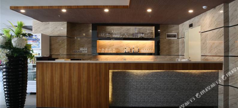 宝隆国际酒店(佛山华夏陶瓷博览城店)图片