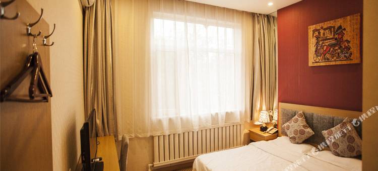 轻住酒店·锐达精品(包百八一公园店)图片