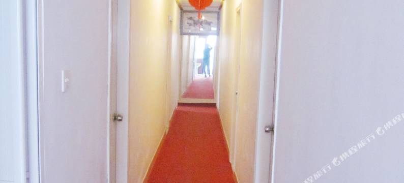 青岛布衣宾舍图片