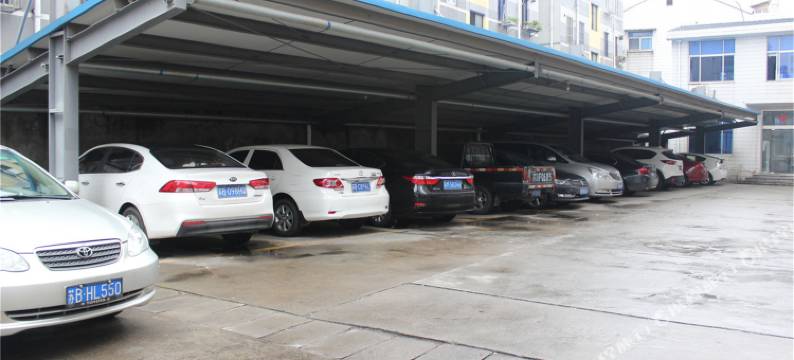 江阴白云酒店(江阴体育中心店)图片