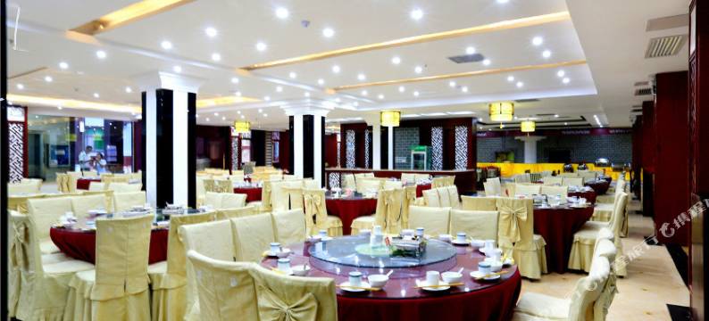 张家界百丈峡酒店图片