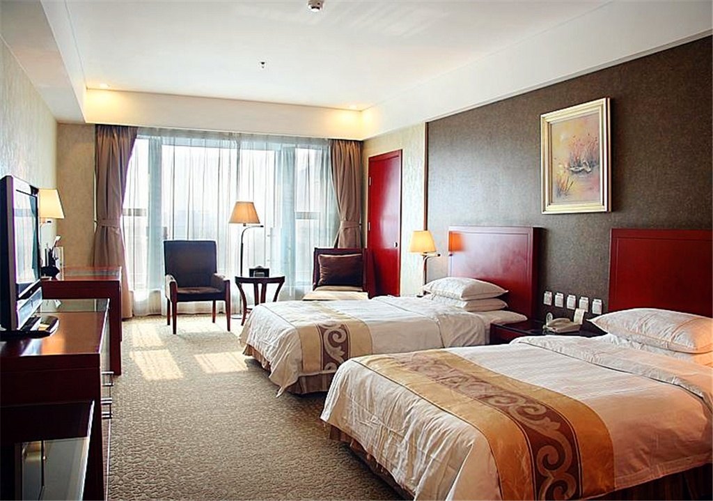 Sandalwood Hotel Over view