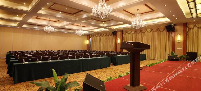 三亚黄河京都大酒店(第一市场鸿洲游艇码头店)图片