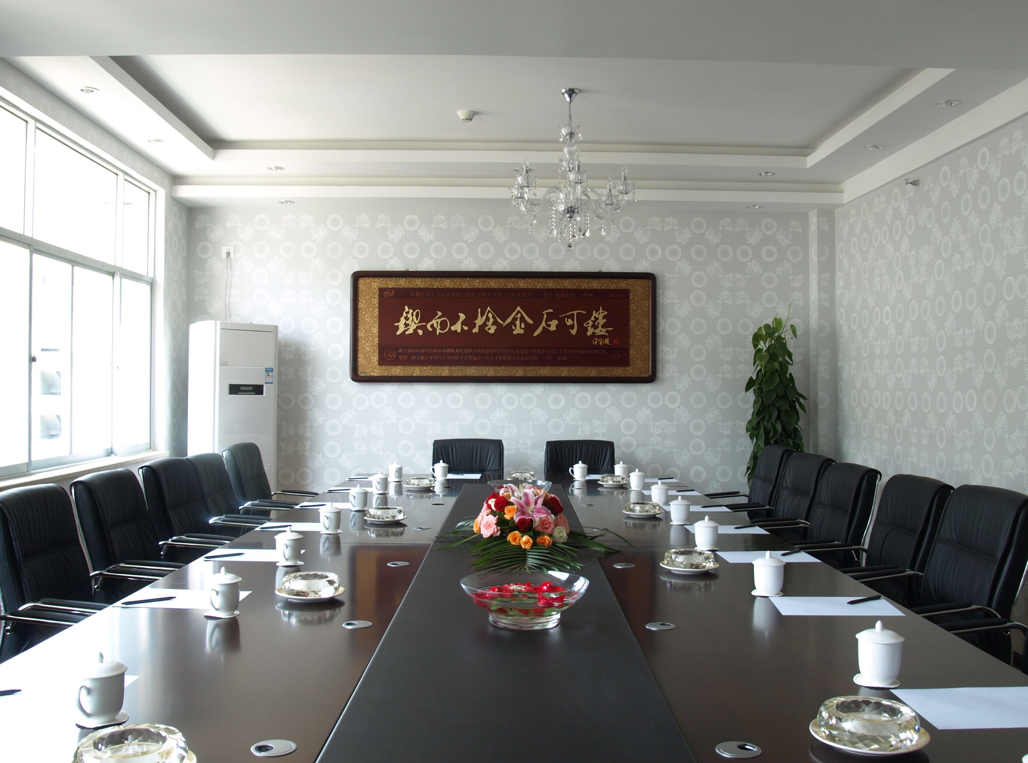 Shengshi Hongbang Hotel Over view