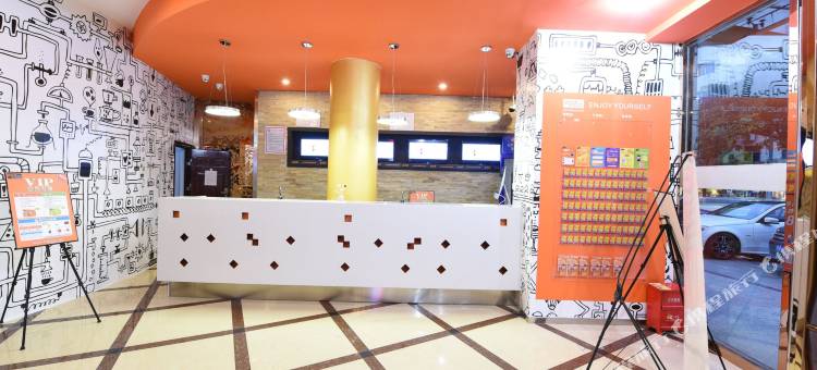 布丁酒店(成都玉林倪家桥芳草街地铁站店)图片