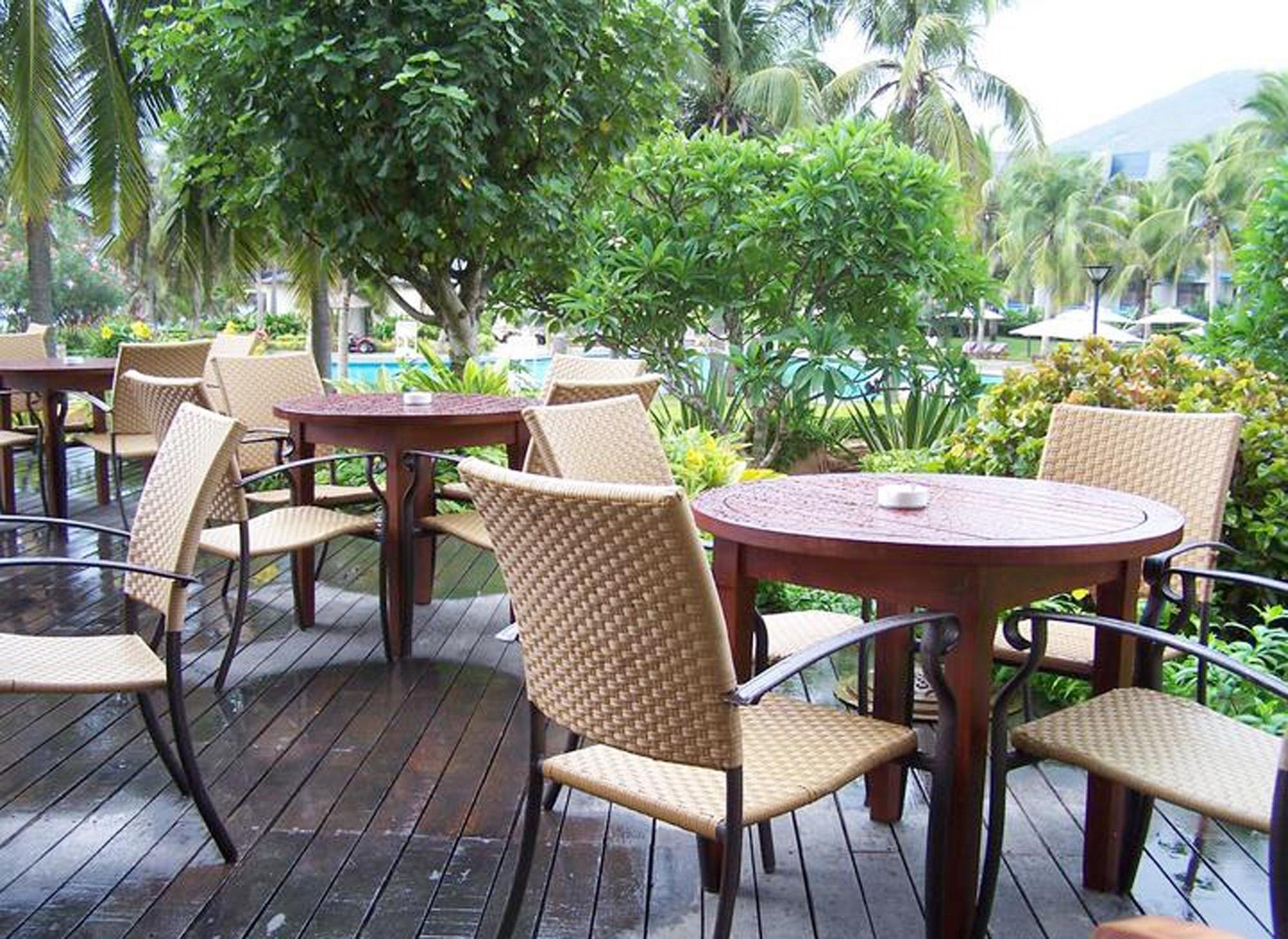 Yinghua Xiaozhu Hotel (Guangzhou Pazhou Convention & Exhibition Haizhu Wetland Park Branch)Over view