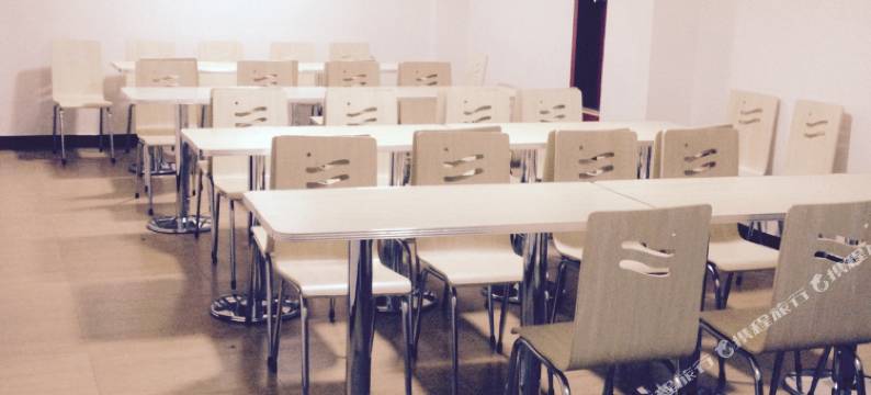 石泉龙江商务酒店图片