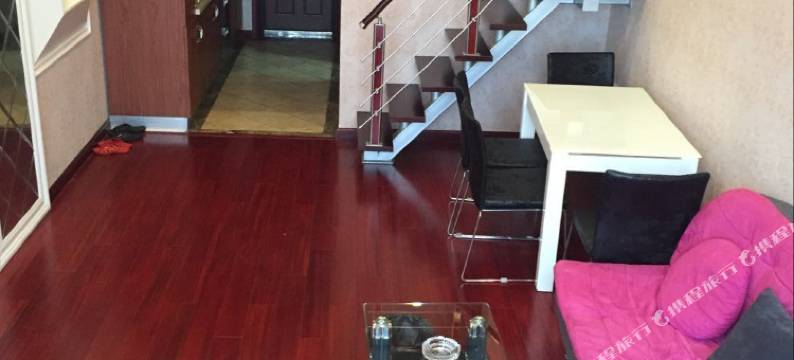 南昌阿尔法高档复式公寓酒店图片