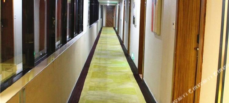 遂川七彩好景酒店图片