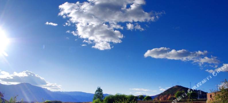 香格里拉怡海蓝山驿站图片