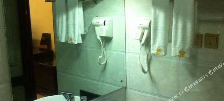 腾冲雄峰宾馆图片
