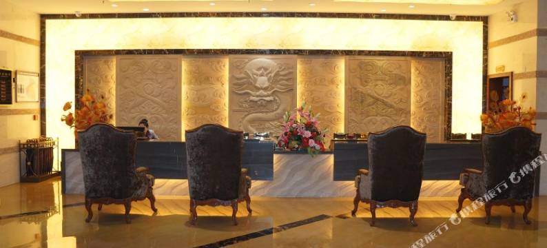 瑞丽新世纪宾馆(财富广场彩云城店)图片