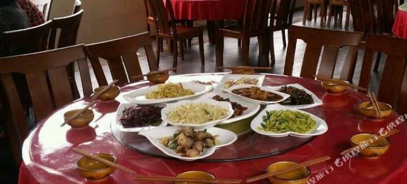 卾尔多斯熙悦大酒店图片