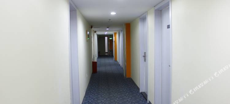 华驿酒店(大连港湾广场地铁站店)图片