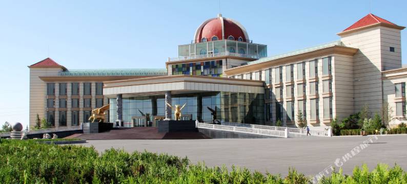 阿拉善左旗庆华大酒店图片