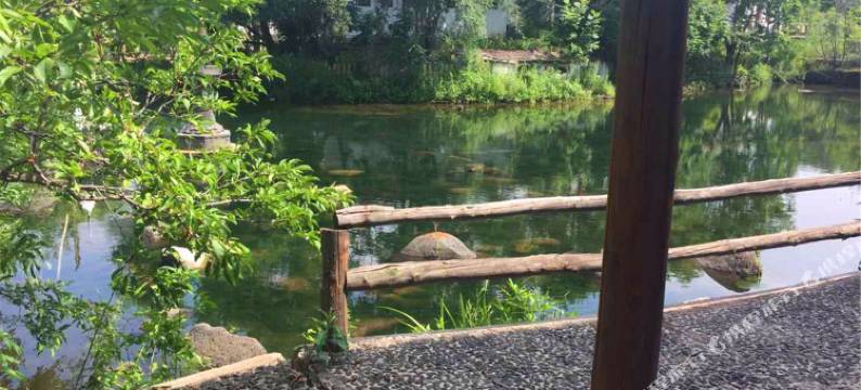 镜泊湖大峡谷民俗度假村图片