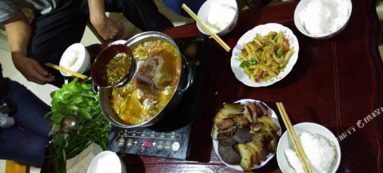 雷山陈龙农家图片