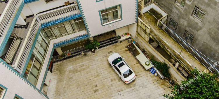 罗平君都酒店图片