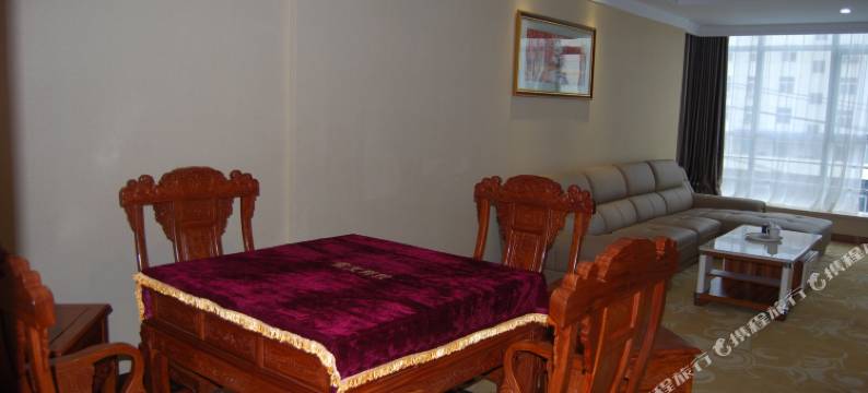 河曲九华商务宾馆图片