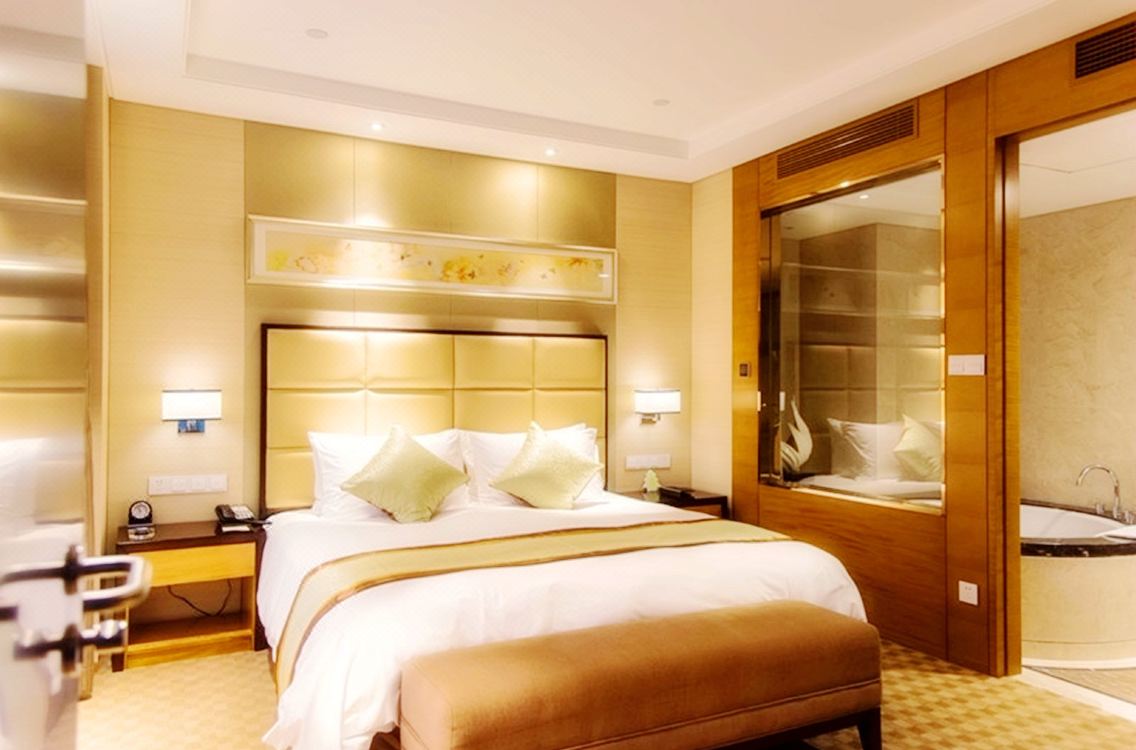 Jinling Grand Hotel Hotel Reviews And Room Rates - 