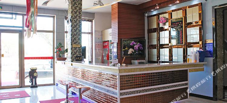 宜世宜嘉商务宾馆(齐齐哈尔二轻建材家居哈达市场店)图片