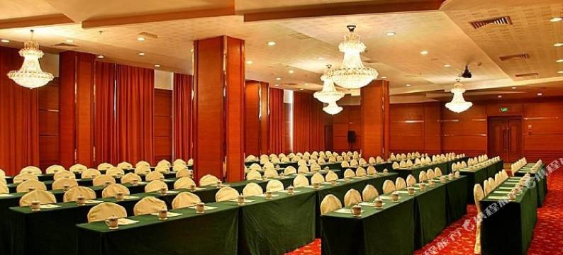 重庆大礼堂酒店图片