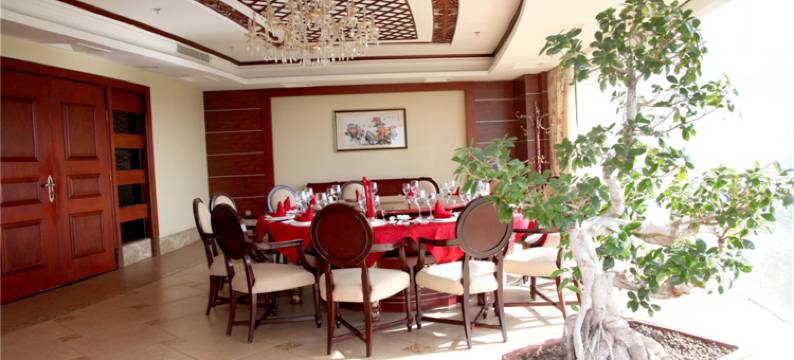 阿拉善左旗庆华大酒店图片