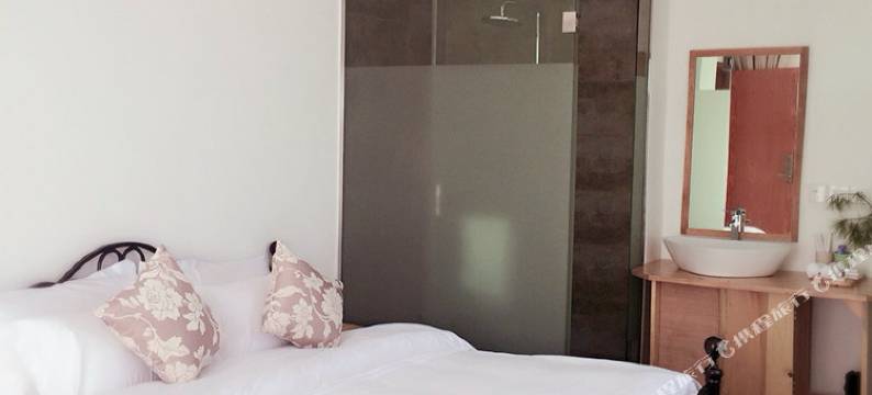 大理泊宁山馆图片