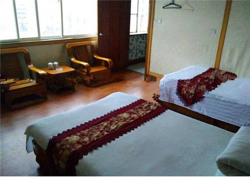 青岛百利宏招待所