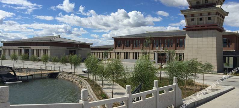 五原紫东假日酒店图片