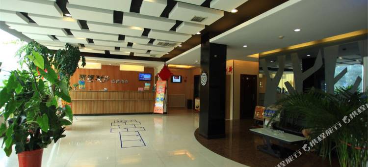 驿家365连锁酒店(唐县人民政府店)图片