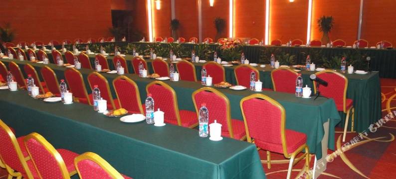 济南雪野国际航空俱乐部图片