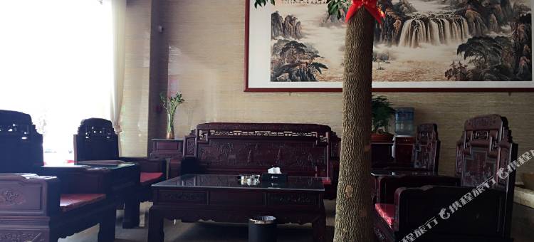 鹿城商务酒店(商南鹿城中学店)图片